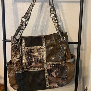 Camo Kathy Van Zeeland Purse